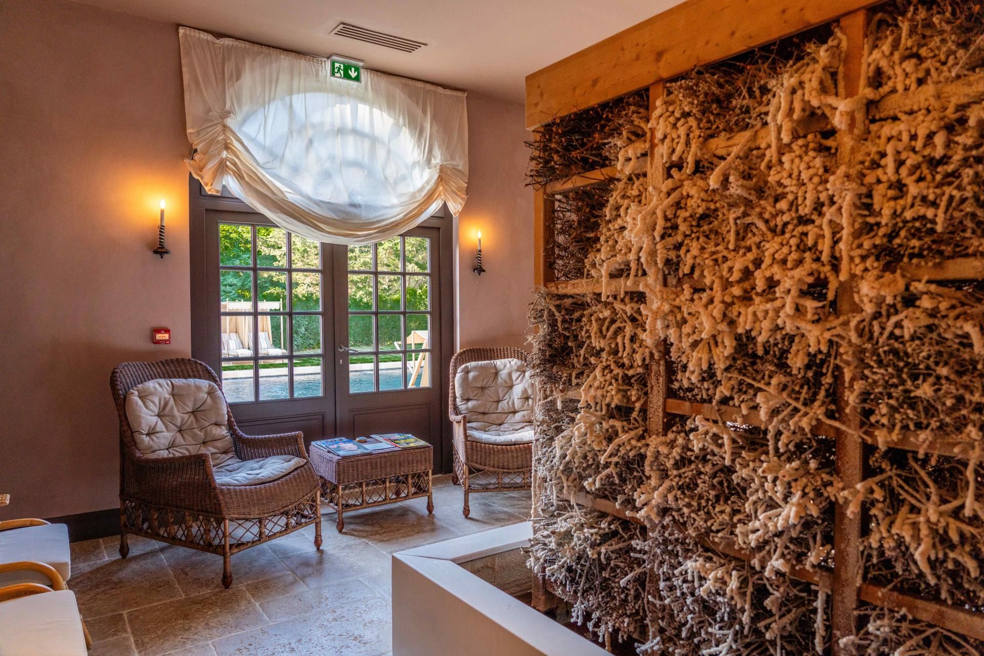 Chateau Louise & Louis - Spa - Treatment & Bistro